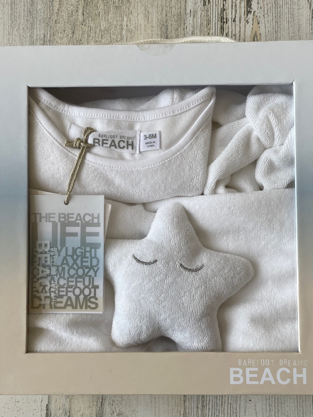 Barefoot Dreams BEACH Baby Gift Set White Sea Salt Color 3-6 months NWT